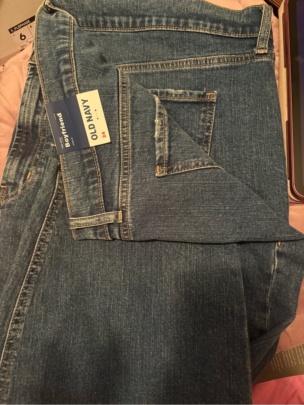 Old Navy Women's Boyfriend Jeans - 24 ankle nwt